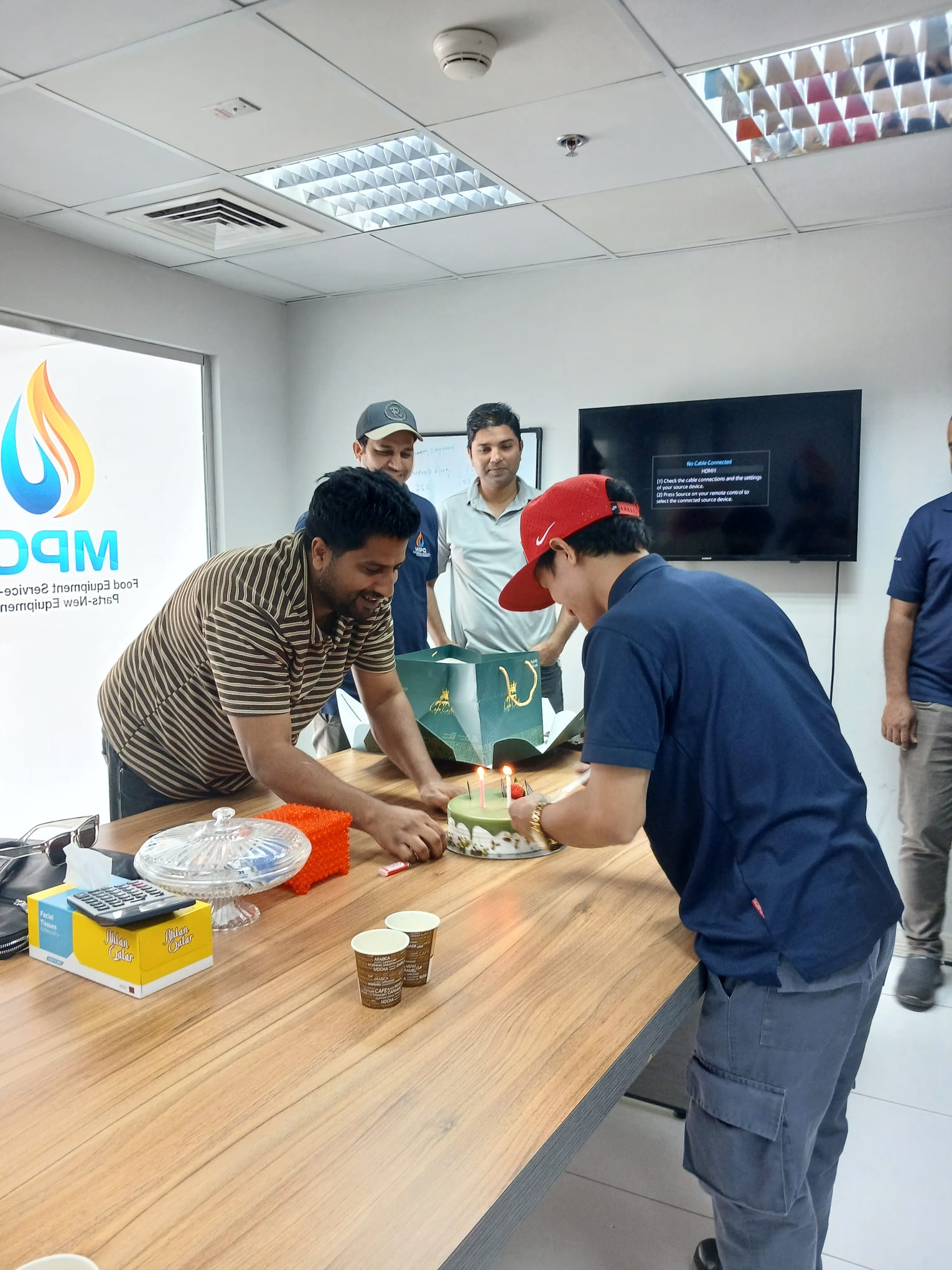 مسؤول قطع الغيار